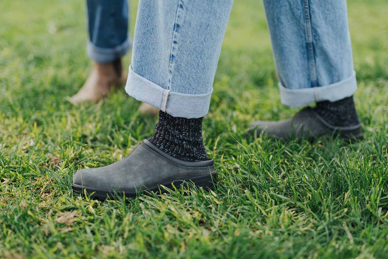 Blundstone #2420 Rustic Black - Image 4